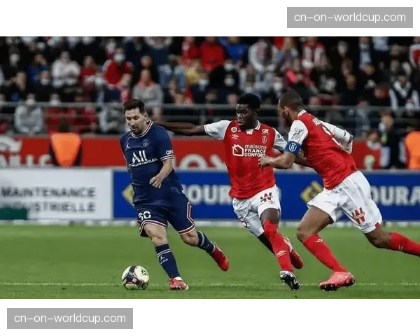 数据预测：马赛vs雷恩一役，双方中场夺回球权后的向前传球成功率成关键。