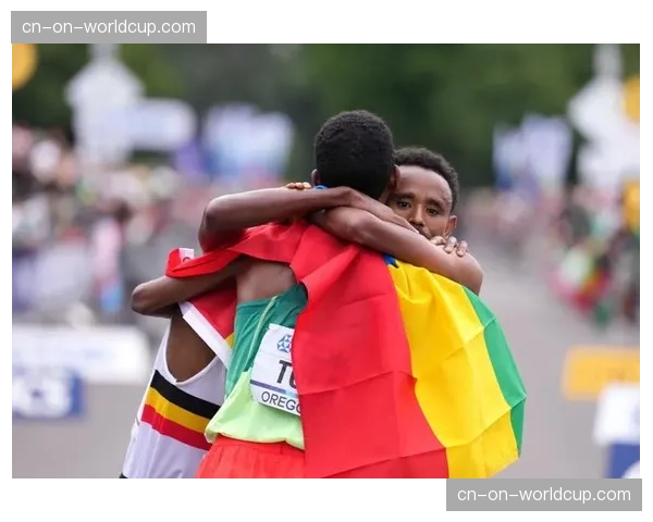 战术深度复盘：团队协作如何在马拉松世锦赛中发挥决定性作用