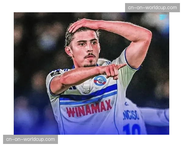 梅斯门将扑出点球，帮助球队客场1-0领先斯特拉斯堡